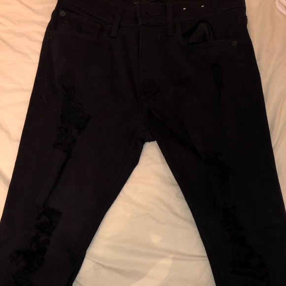 Express - Distressed Mid Rise Jegging. SOLD - Picture 4 of 6